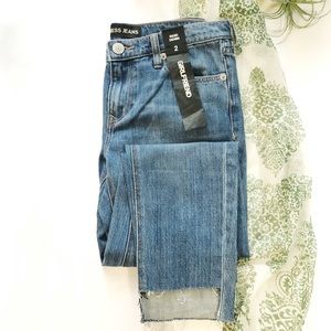 Express Girlfriend Jeans Raw Uneven Hem Rigid Denim Size 2 NWT